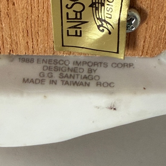 Charming White Rabbit Figurine Set - Picture 2 of 5